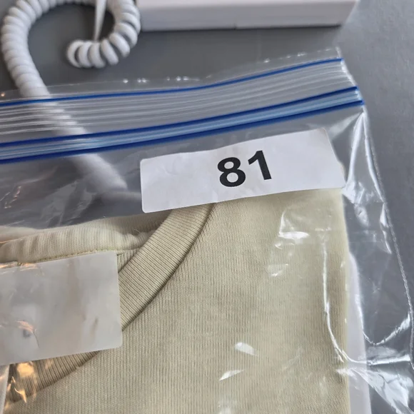 Realisation Par Claudia Schiffer y2k 90s tee size large - Picture 13 of 16